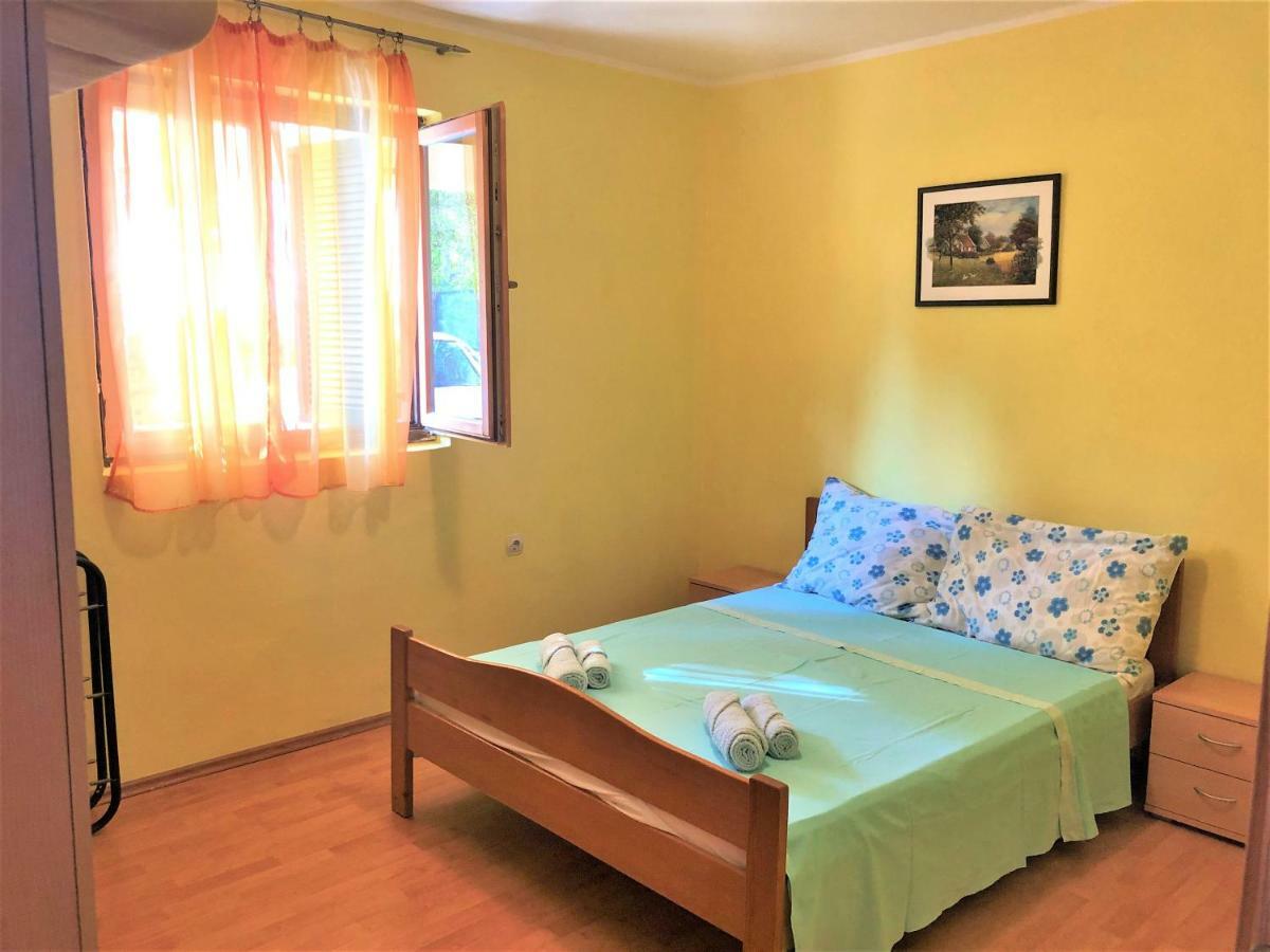 Apartments Branka Gornji Karin Phòng bức ảnh